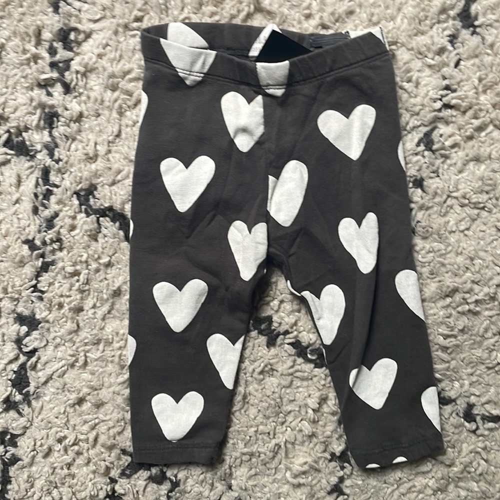 H&M heart print leggings, 9 months